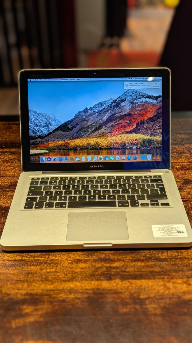 Sülearvuti koos sülekoti ja laadijaga: Macbook Pro A1278, 8 gbRAM, 500 GB HDD
