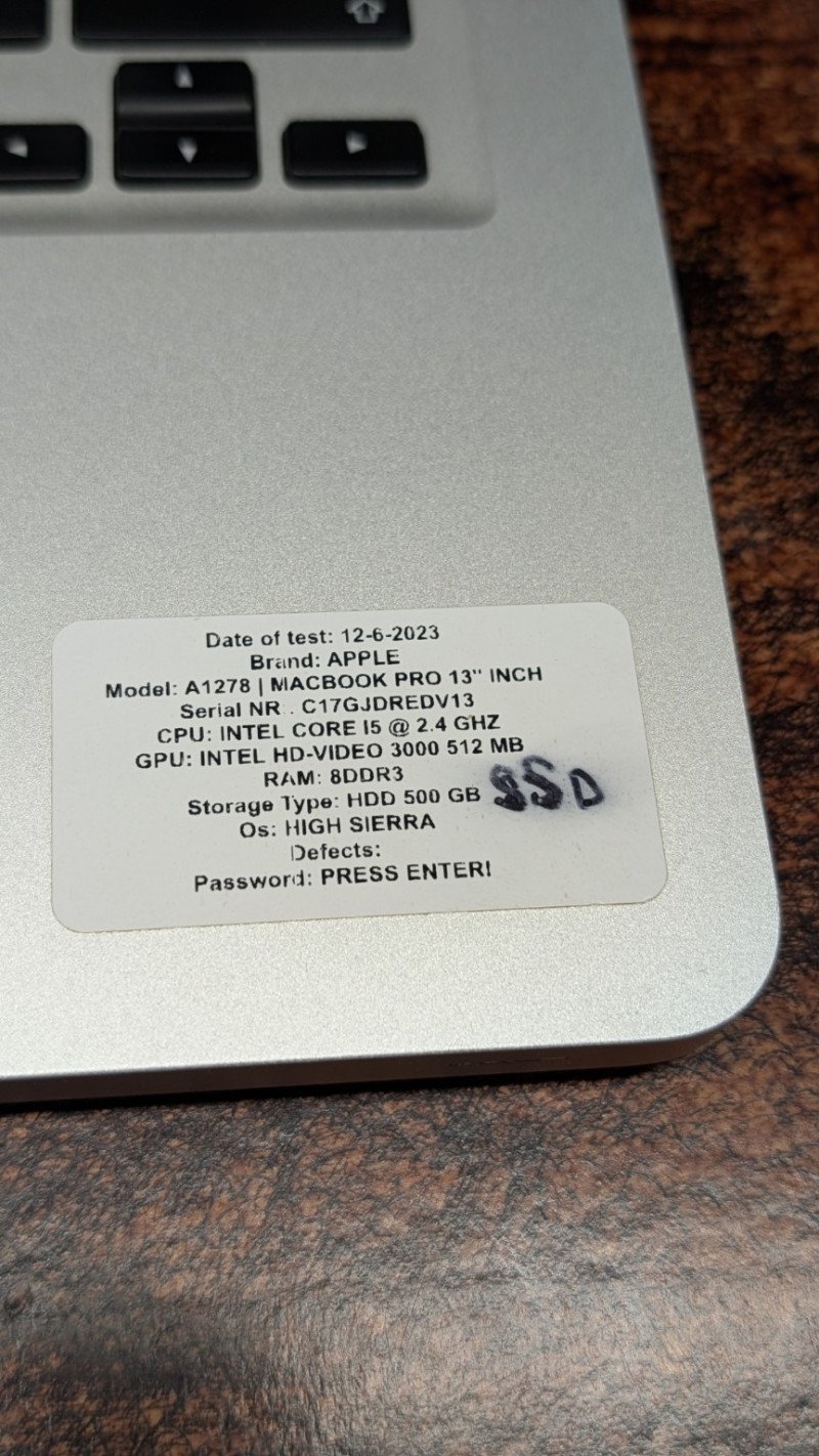 Sülearvuti koos sülekoti ja laadijaga: Macbook Pro A1278, 8 gbRAM, 500 GB HDD