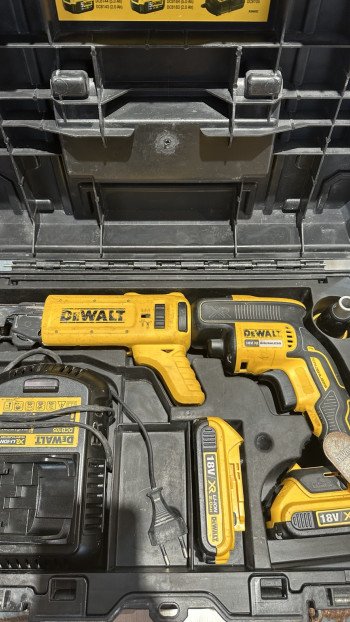 DeWalt akuga lintkruvikeeraja DCF620P2K