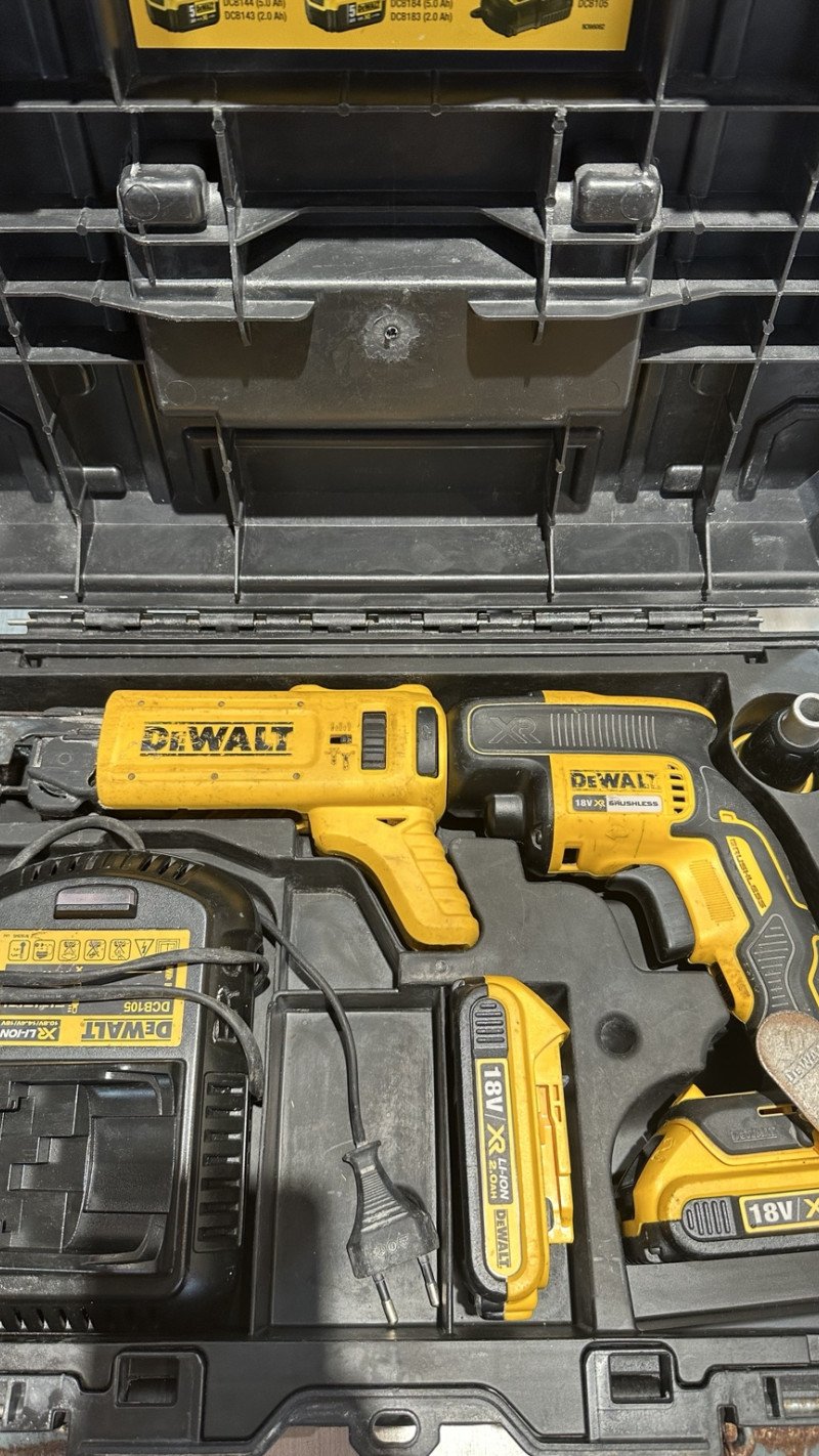 DeWalt akuga lintkruvikeeraja DCF620P2K