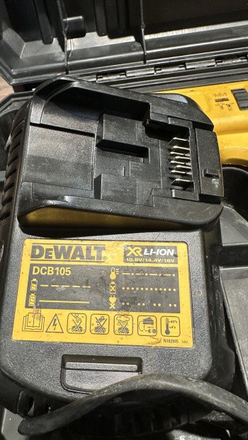 DeWalt akuga lintkruvikeeraja DCF620P2K