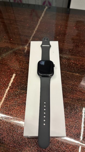 Apple Watch Series 11, 46mm Jet Black AL Black SB M/L BH:100%
