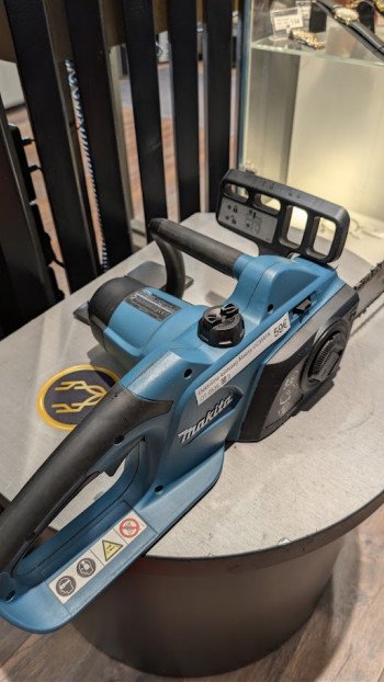 Elektrikettsaag Makita UC3541A