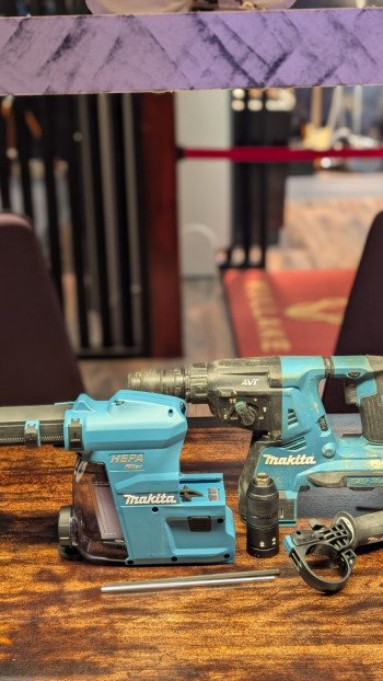 Akupuurvasar Makita DHR281ZWS