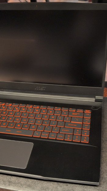 Sülearvuti MSI GF63 Thin 11UC+laadija+karp
