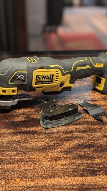 Universaalne tööriist DeWalt DCS356N