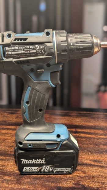 Akutrell Makita DDF482