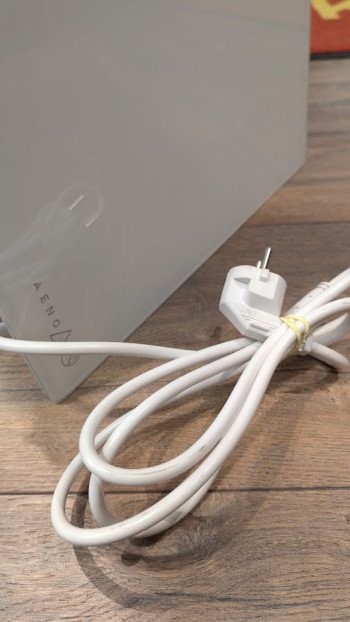Aeno kütteseade AGH0003S Premium Eco Smart, 700 W, valge